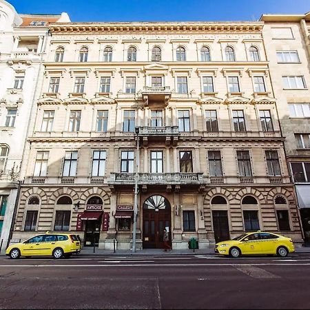 All In 10 Apartment, Bp Downtown Ac Boedapest Buitenkant foto
